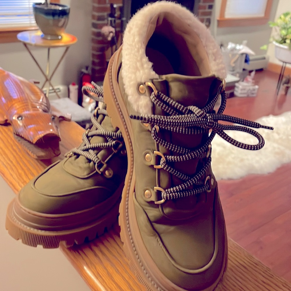 Boots M Gemi